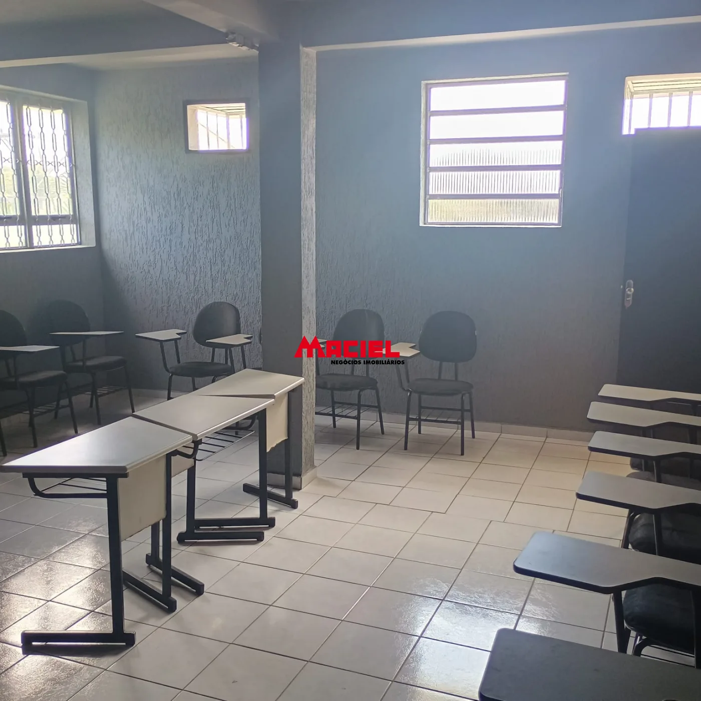 Alugar Comercial / Pr&eacute;dio em S&atilde;o Jos&eacute; dos Campos R$ 5.900,00 - Foto 8