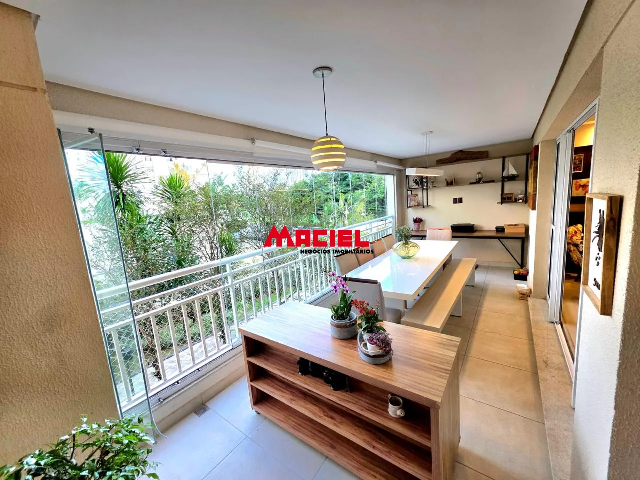 Comprar Apartamento / Mobiliado em S&atilde;o Jos&eacute; dos Campos R$ 1.350.000,00 - Foto 1