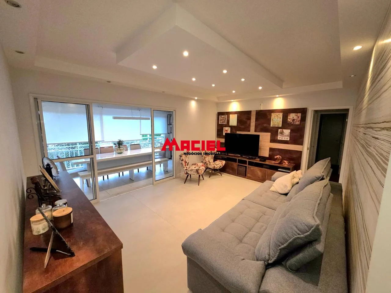 Comprar Apartamento / Mobiliado em S&atilde;o Jos&eacute; dos Campos R$ 1.350.000,00 - Foto 4
