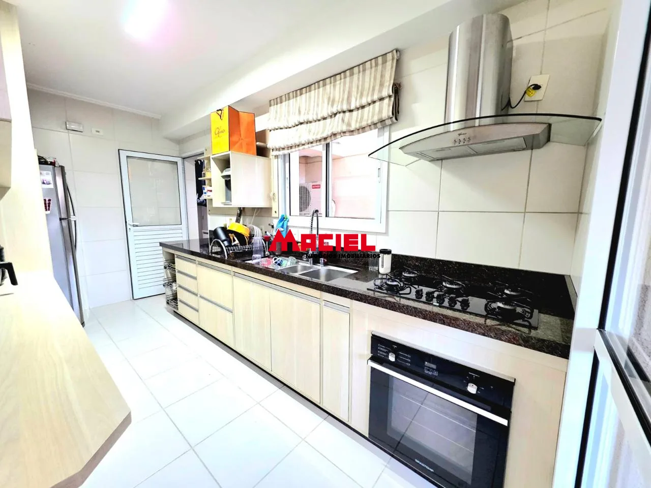 Comprar Apartamento / Mobiliado em S&atilde;o Jos&eacute; dos Campos R$ 1.350.000,00 - Foto 18