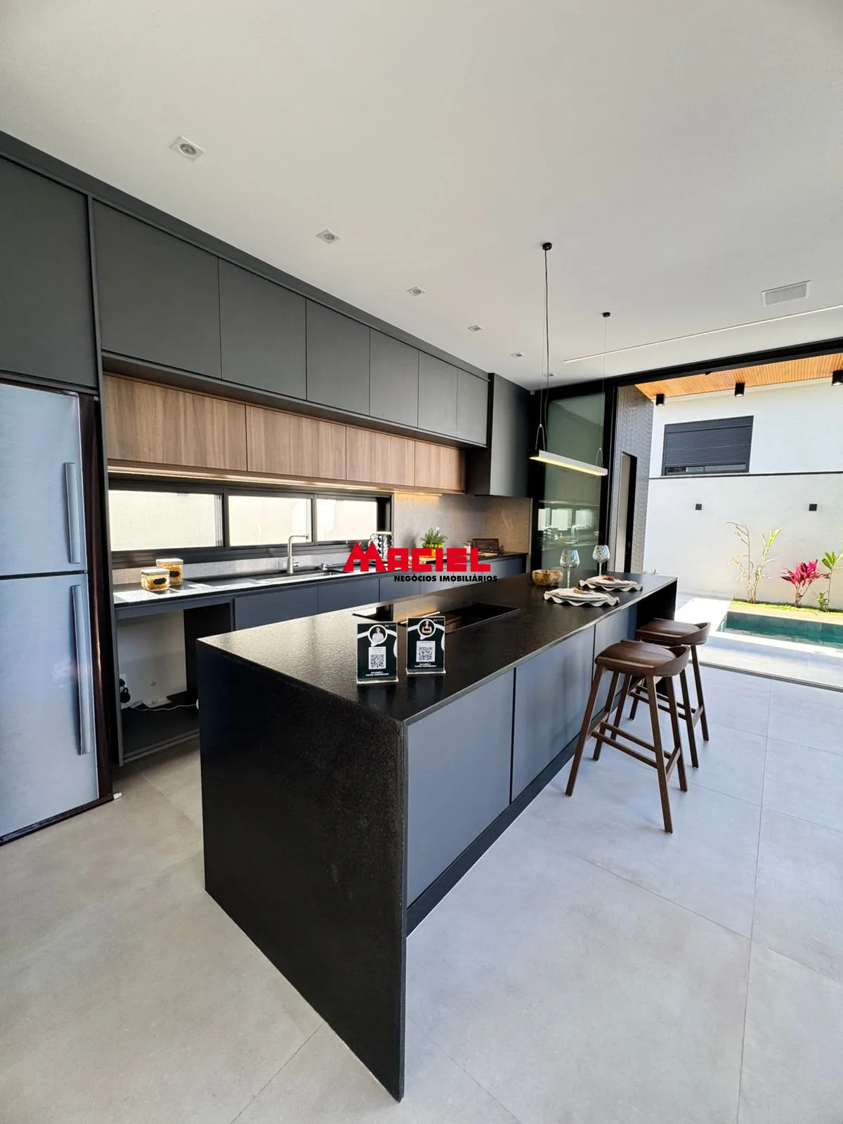 Comprar Casa / Condom&iacute;nio em S&atilde;o Jos&eacute; dos Campos R$ 2.560.000,00 - Foto 2