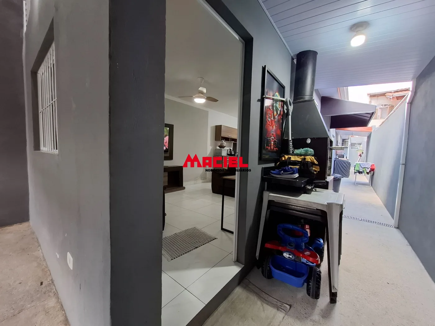 Comprar Casa / Padr&atilde;o em S&atilde;o Jos&eacute; dos Campos R$ 460.000,00 - Foto 4