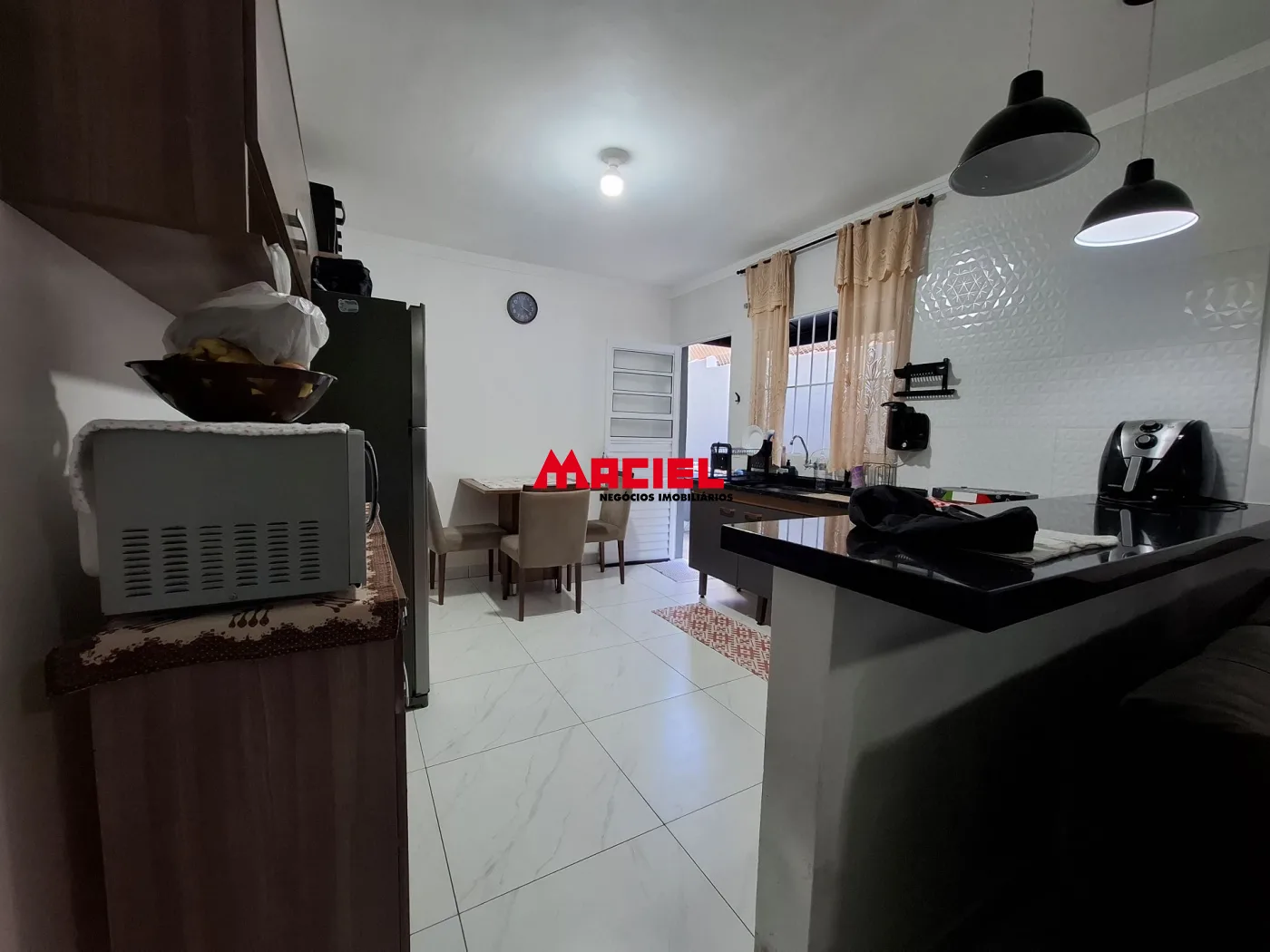 Comprar Casa / Padr&atilde;o em S&atilde;o Jos&eacute; dos Campos R$ 460.000,00 - Foto 7