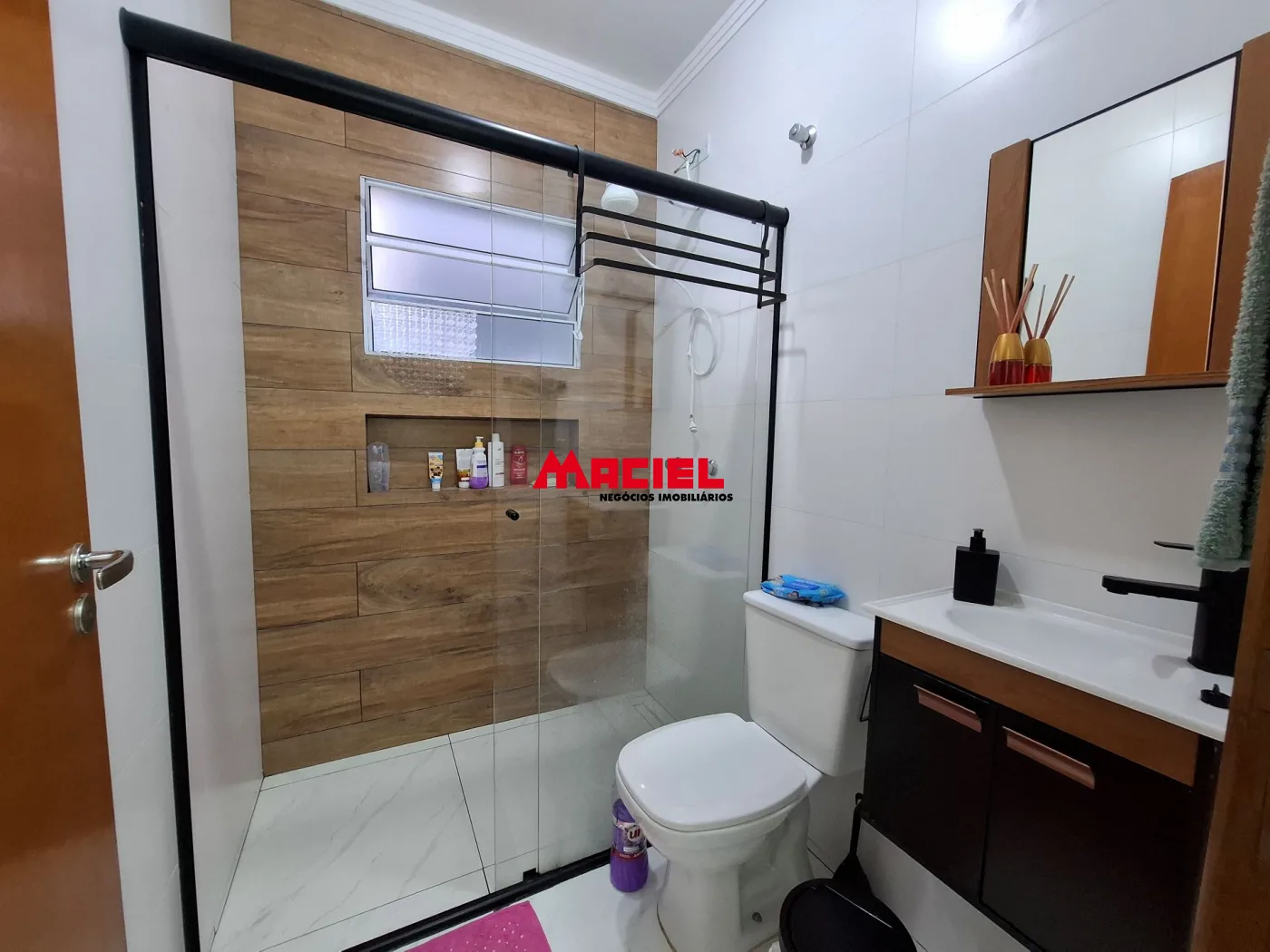 Comprar Casa / Padr&atilde;o em S&atilde;o Jos&eacute; dos Campos R$ 460.000,00 - Foto 11