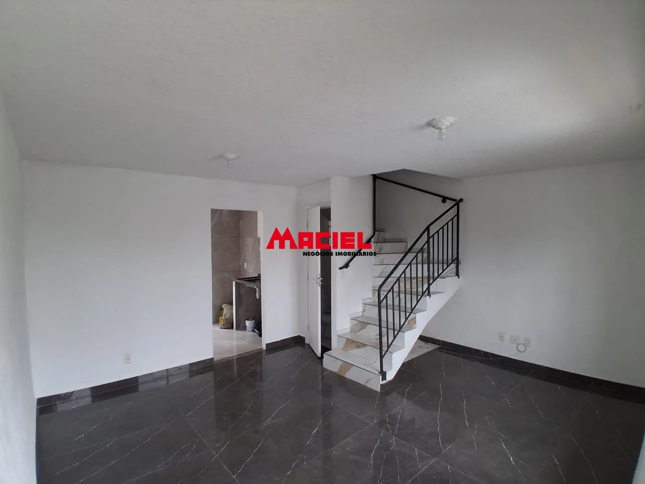 Alugar Casa / Sobrado em S&atilde;o Jos&eacute; dos Campos R$ 2.700,00 - Foto 5
