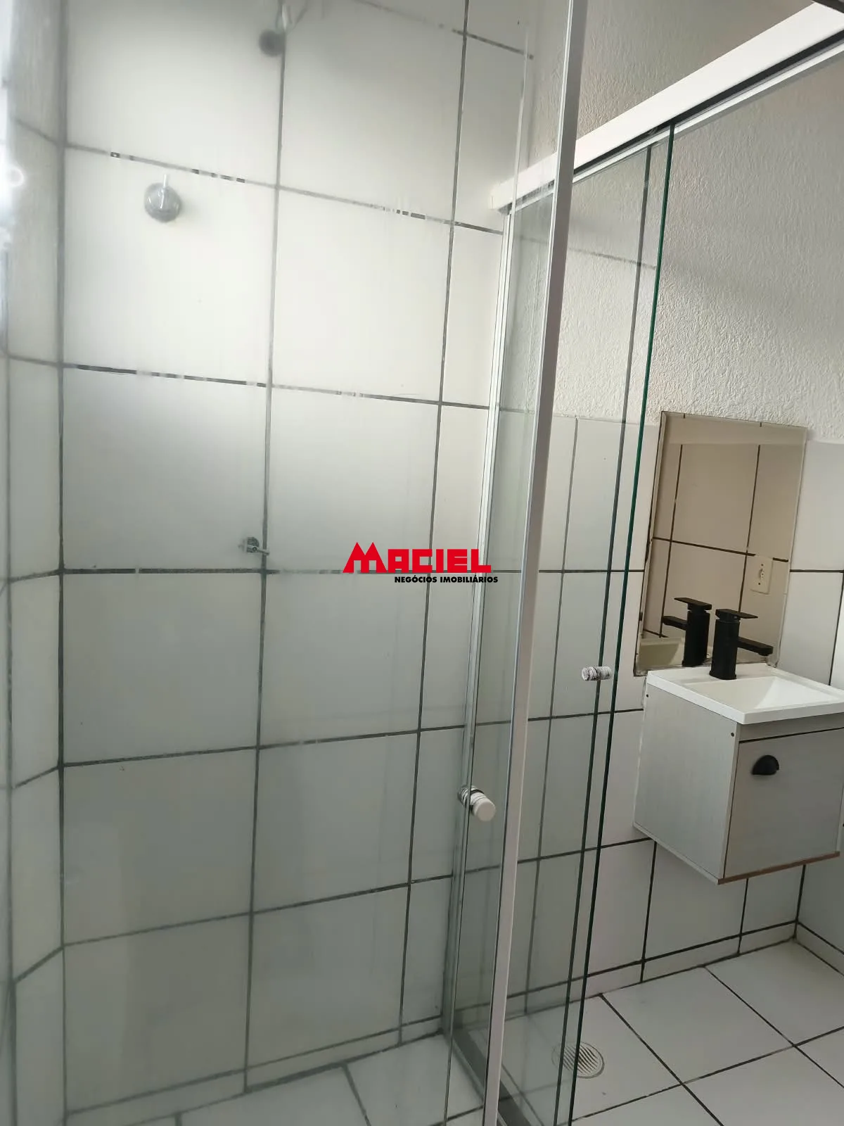 Alugar Casa / Sobrado em S&atilde;o Jos&eacute; dos Campos R$ 2.700,00 - Foto 16