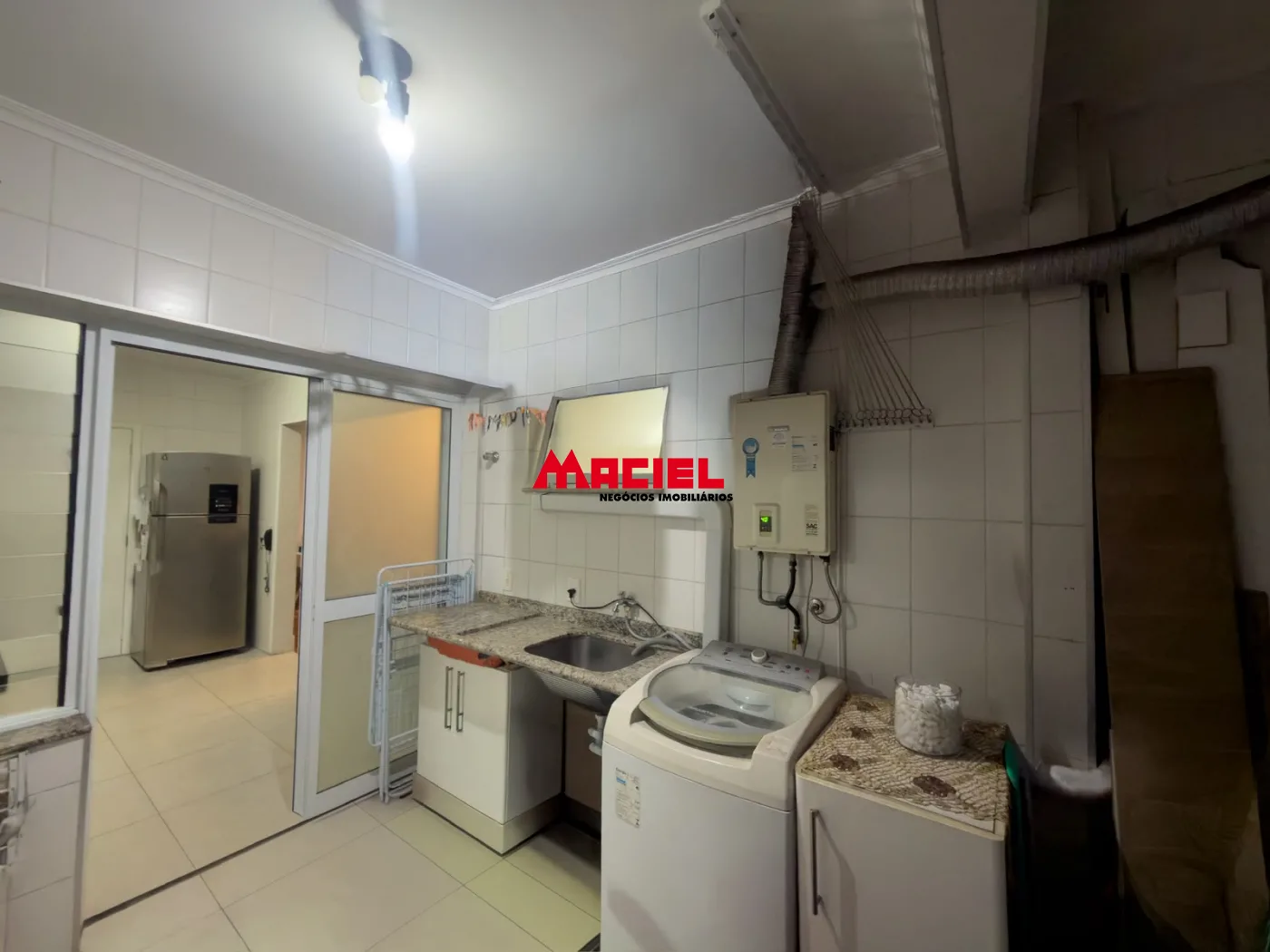 Comprar Apartamento / Padr&atilde;o em S&atilde;o Jos&eacute; dos Campos R$ 995.000,00 - Foto 16