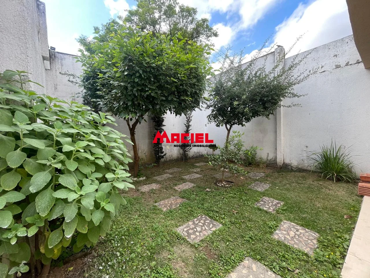 Comprar Casa / Padr&atilde;o em S&atilde;o Jos&eacute; dos Campos R$ 445.500,00 - Foto 10