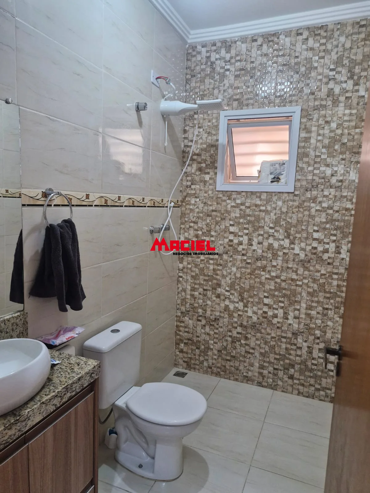 Comprar Casa / Padr&atilde;o em S&atilde;o Jos&eacute; dos Campos R$ 415.000,00 - Foto 14