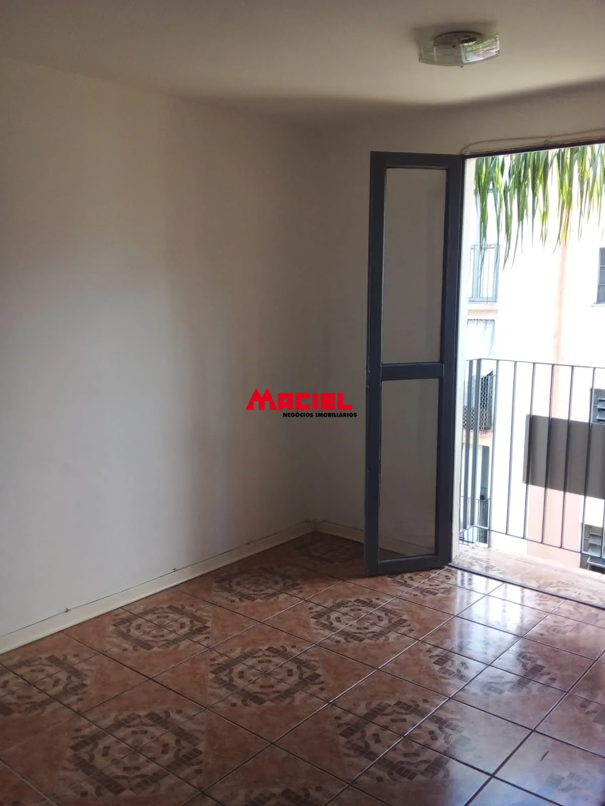 Alugar Apartamento / Padr&atilde;o em S&atilde;o Jos&eacute; dos Campos R$ 1.600,00 - Foto 7