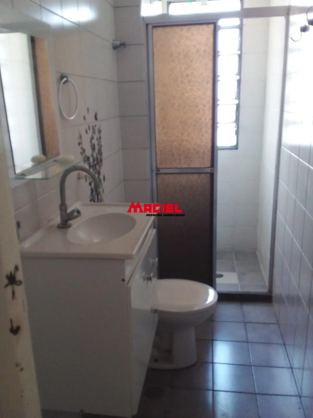 Alugar Apartamento / Padr&atilde;o em S&atilde;o Jos&eacute; dos Campos R$ 1.600,00 - Foto 10