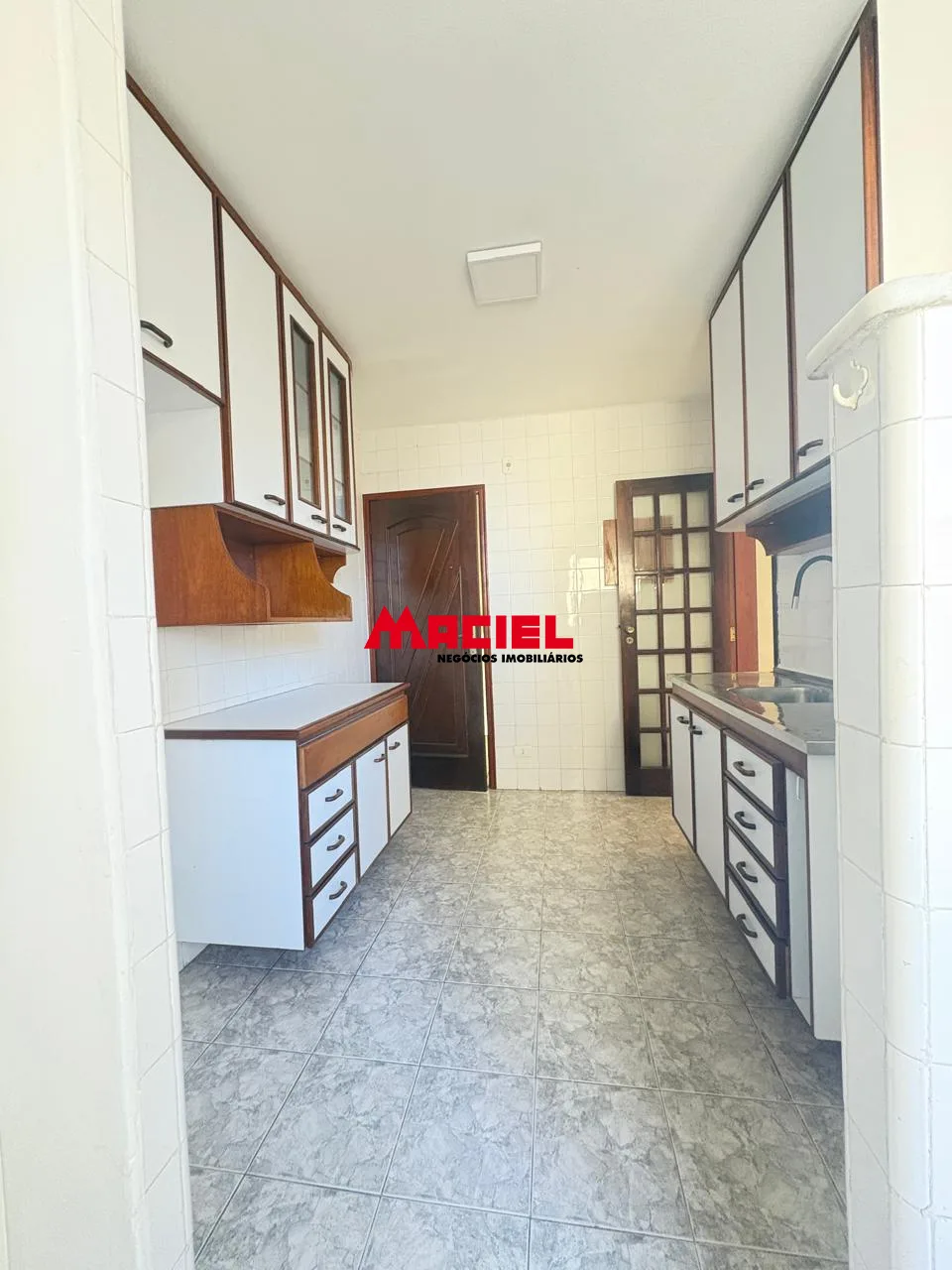 Comprar Apartamento / Padr&atilde;o em S&atilde;o Jos&eacute; dos Campos R$ 355.000,00 - Foto 6