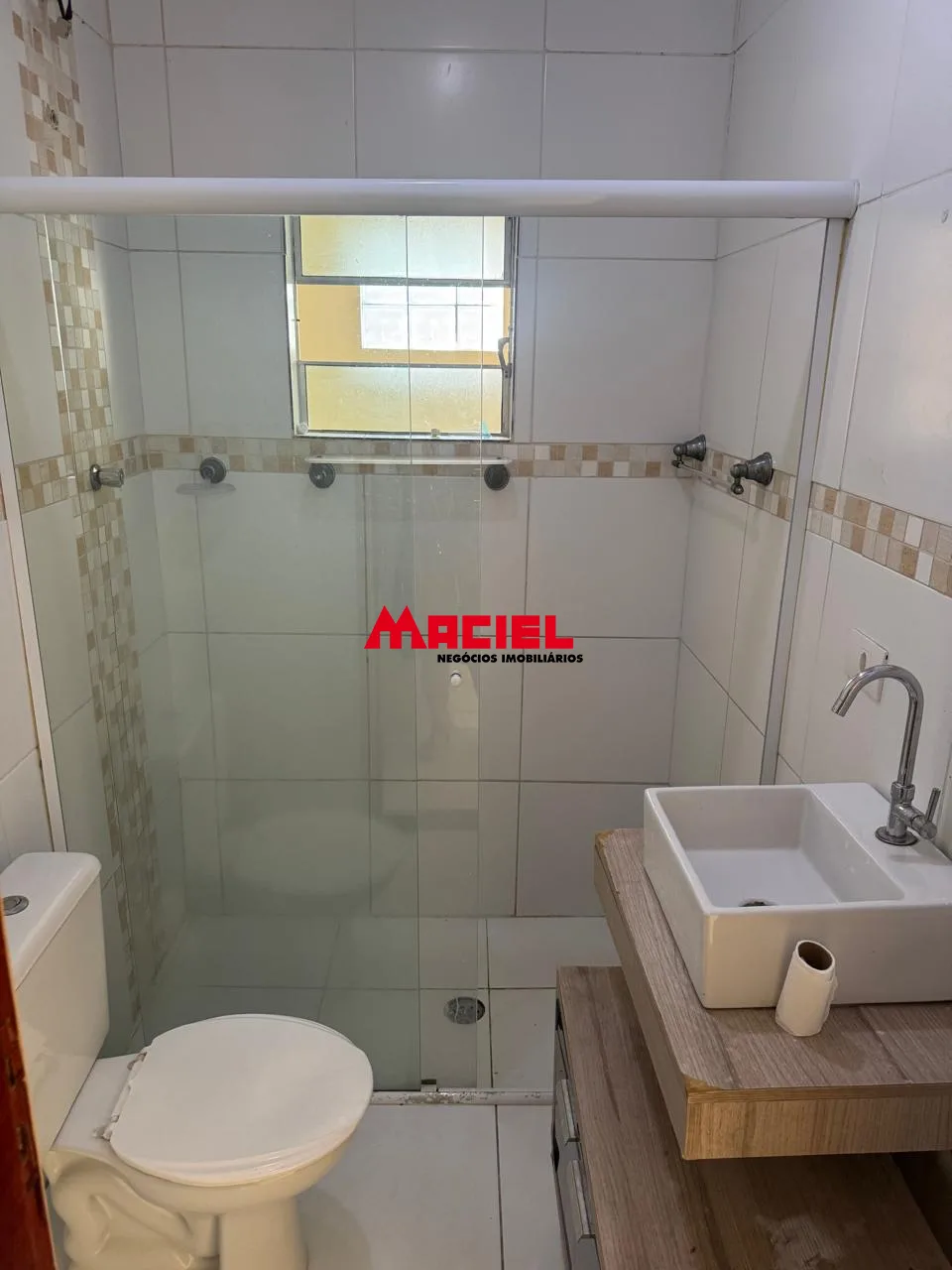Comprar Casa / Padr&atilde;o em S&atilde;o Jos&eacute; dos Campos R$ 395.000,00 - Foto 2