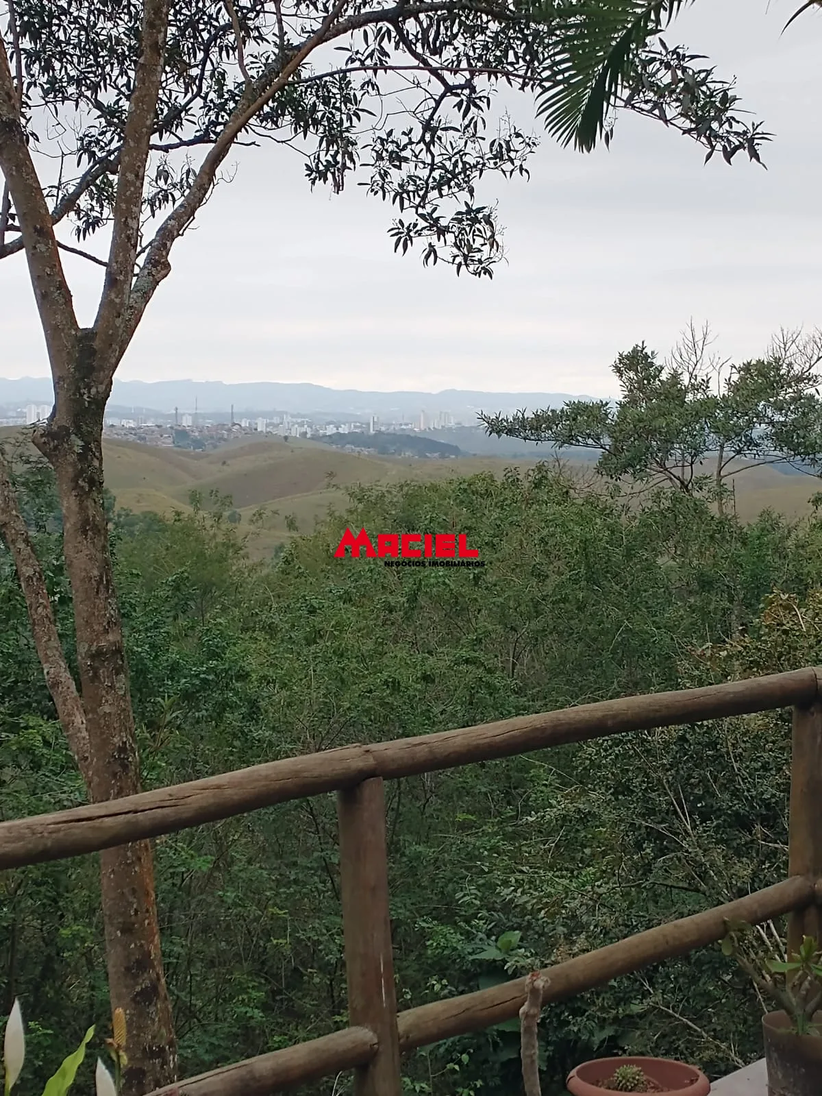 Comprar Casa / Condom&iacute;nio em S&atilde;o Jos&eacute; dos Campos R$ 1.800.000,00 - Foto 16