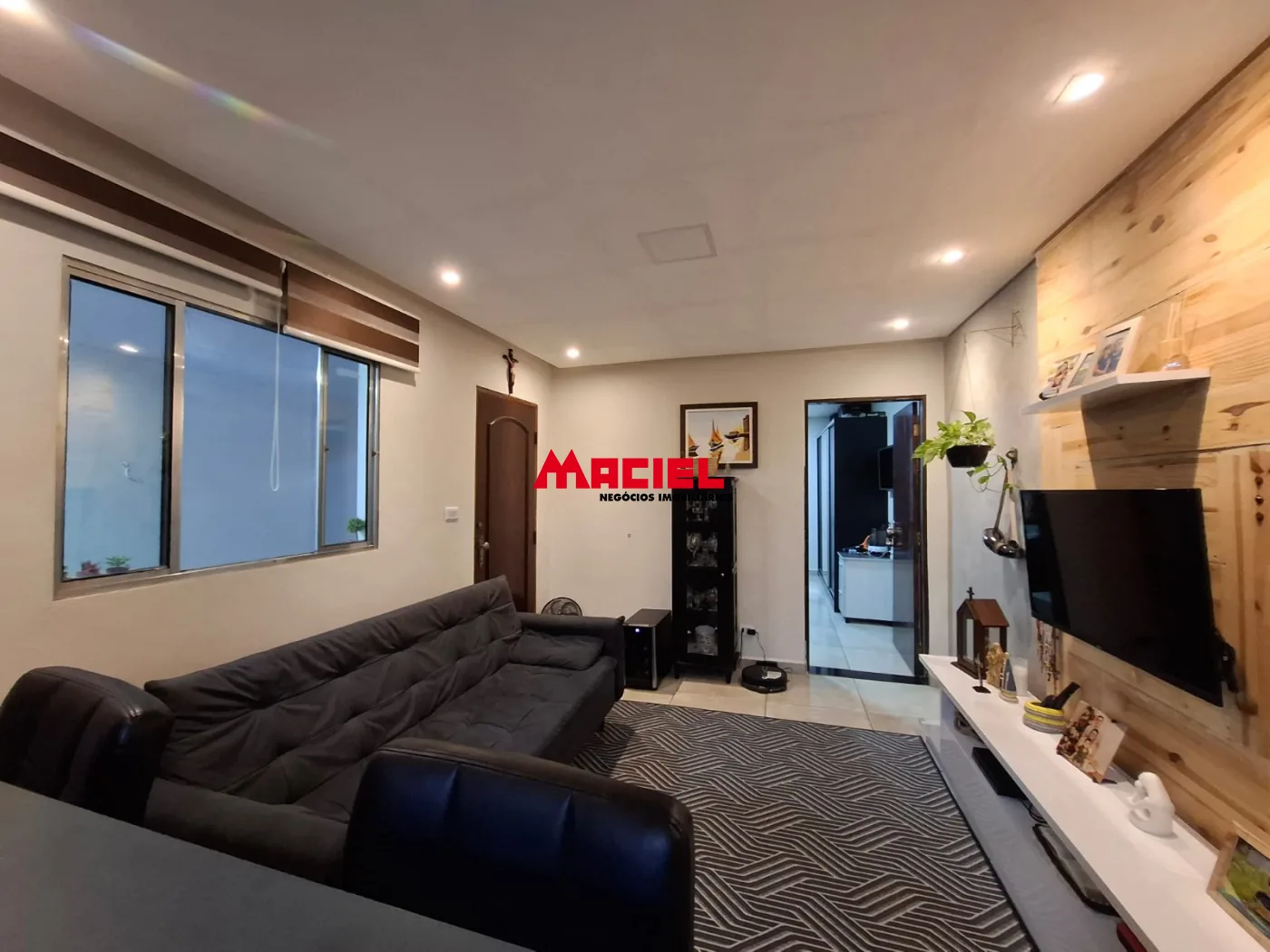 Comprar Casa / Padr&atilde;o em S&atilde;o Jos&eacute; dos Campos R$ 400.000,00 - Foto 5