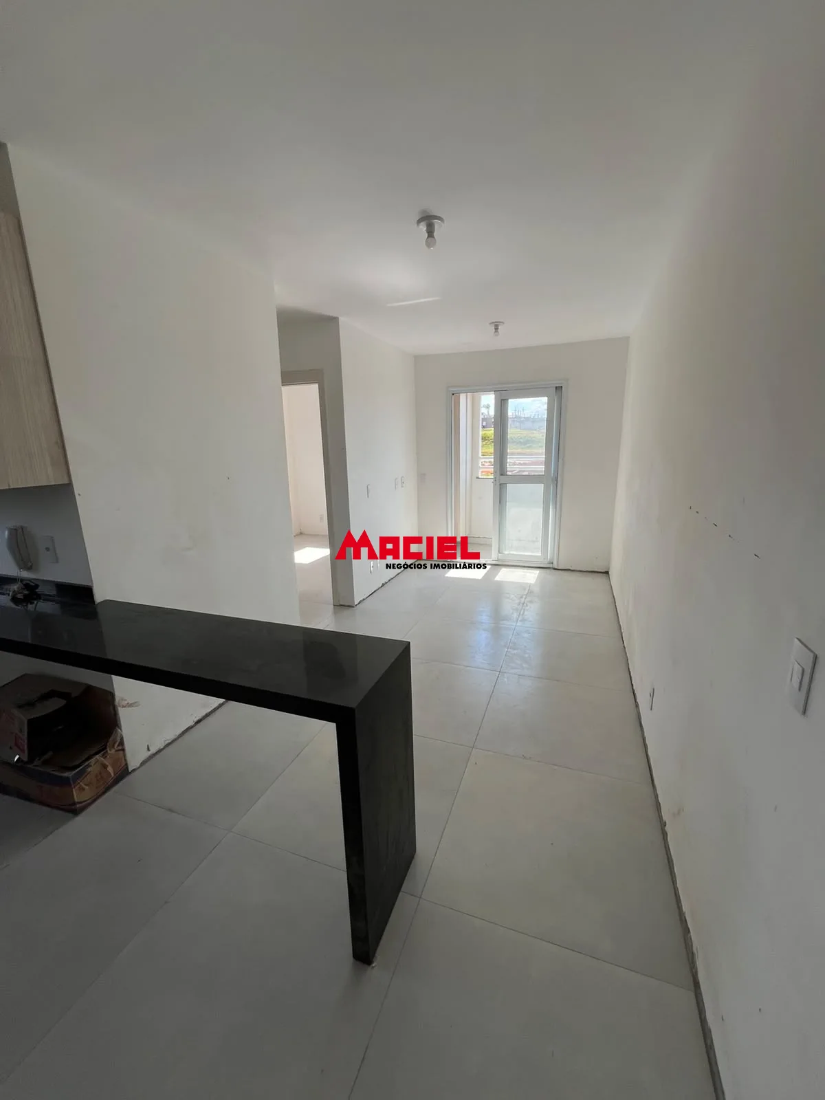 Alugar Apartamento / Padr&atilde;o em S&atilde;o Jos&eacute; dos Campos R$ 1.700,00 - Foto 1