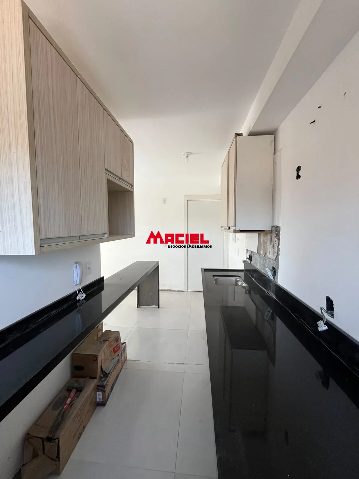 Alugar Apartamento / Padr&atilde;o em S&atilde;o Jos&eacute; dos Campos R$ 1.700,00 - Foto 5