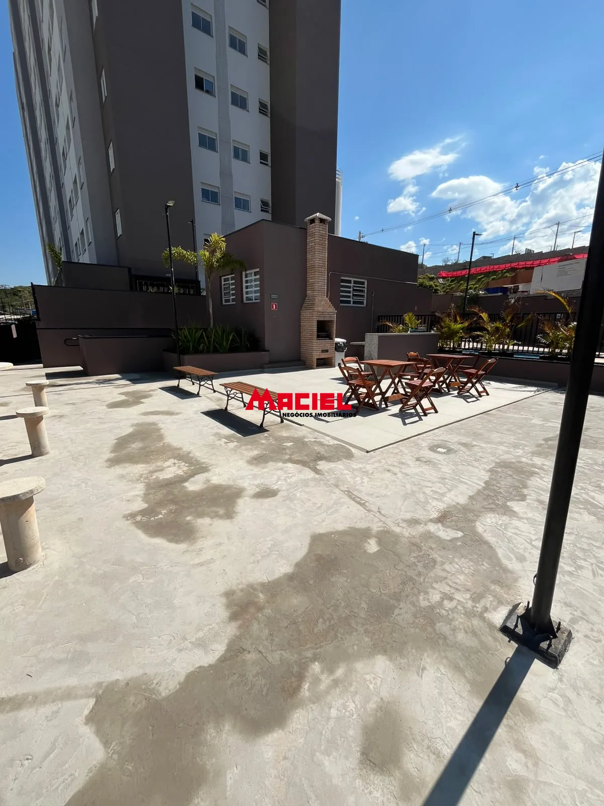 Alugar Apartamento / Padr&atilde;o em S&atilde;o Jos&eacute; dos Campos R$ 1.700,00 - Foto 19