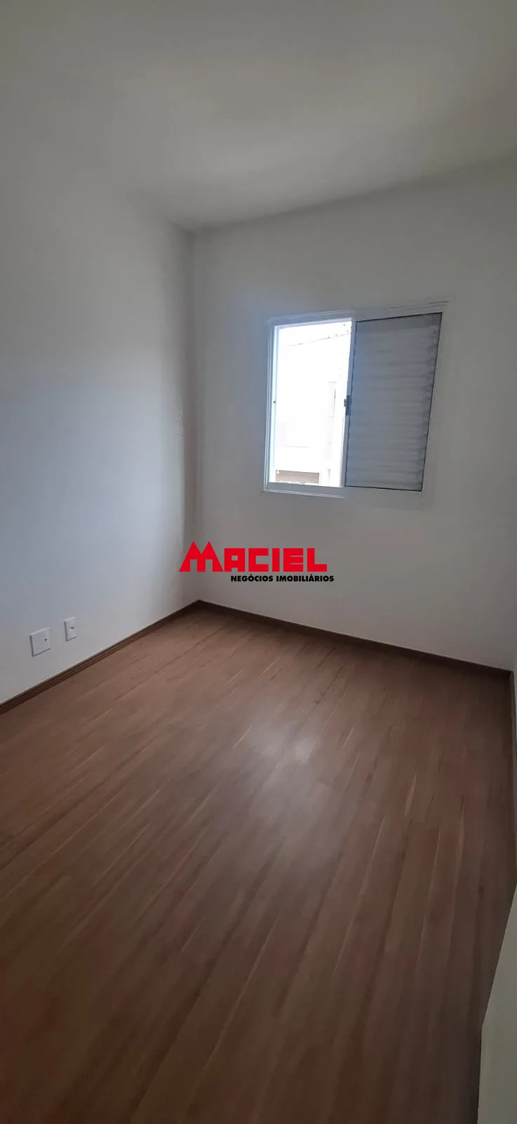 Alugar Casa / Condom&iacute;nio em S&atilde;o Jos&eacute; dos Campos R$ 1.800,00 - Foto 13