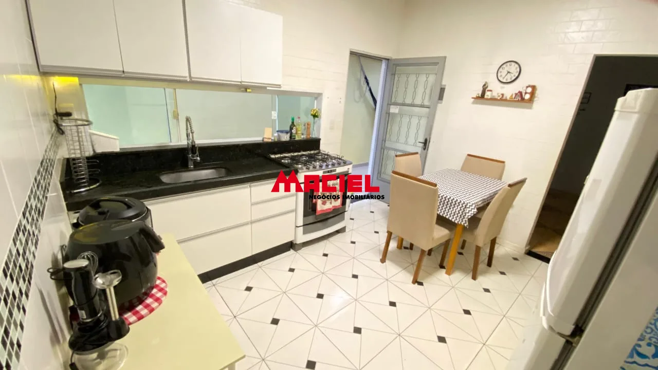 Comprar Casa / Padr&atilde;o em S&atilde;o Jos&eacute; dos Campos R$ 430.000,00 - Foto 1