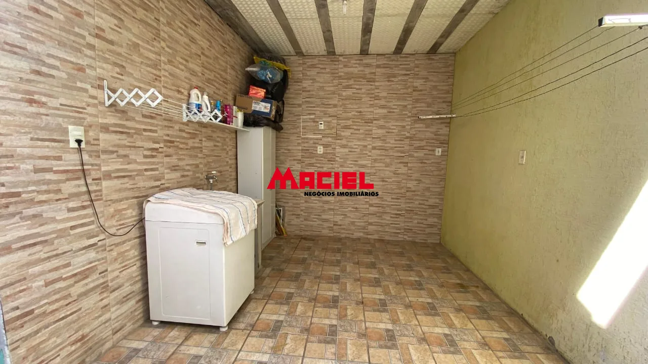 Comprar Casa / Padr&atilde;o em S&atilde;o Jos&eacute; dos Campos R$ 430.000,00 - Foto 3