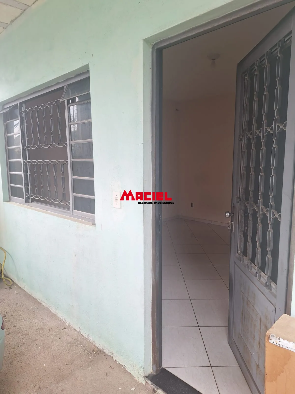 Alugar Casa / Padr&atilde;o em S&atilde;o Jos&eacute; dos Campos R$ 2.200,00 - Foto 4