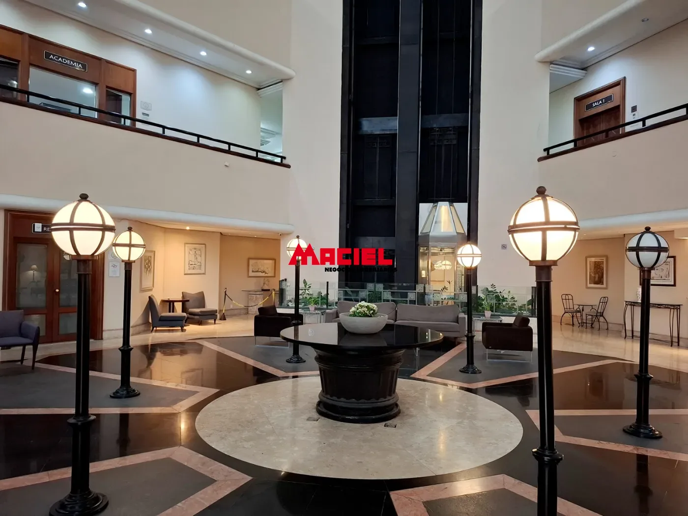 Alugar Apartamento / Mobiliado em S&atilde;o Jos&eacute; dos Campos R$ 3.700,00 - Foto 15