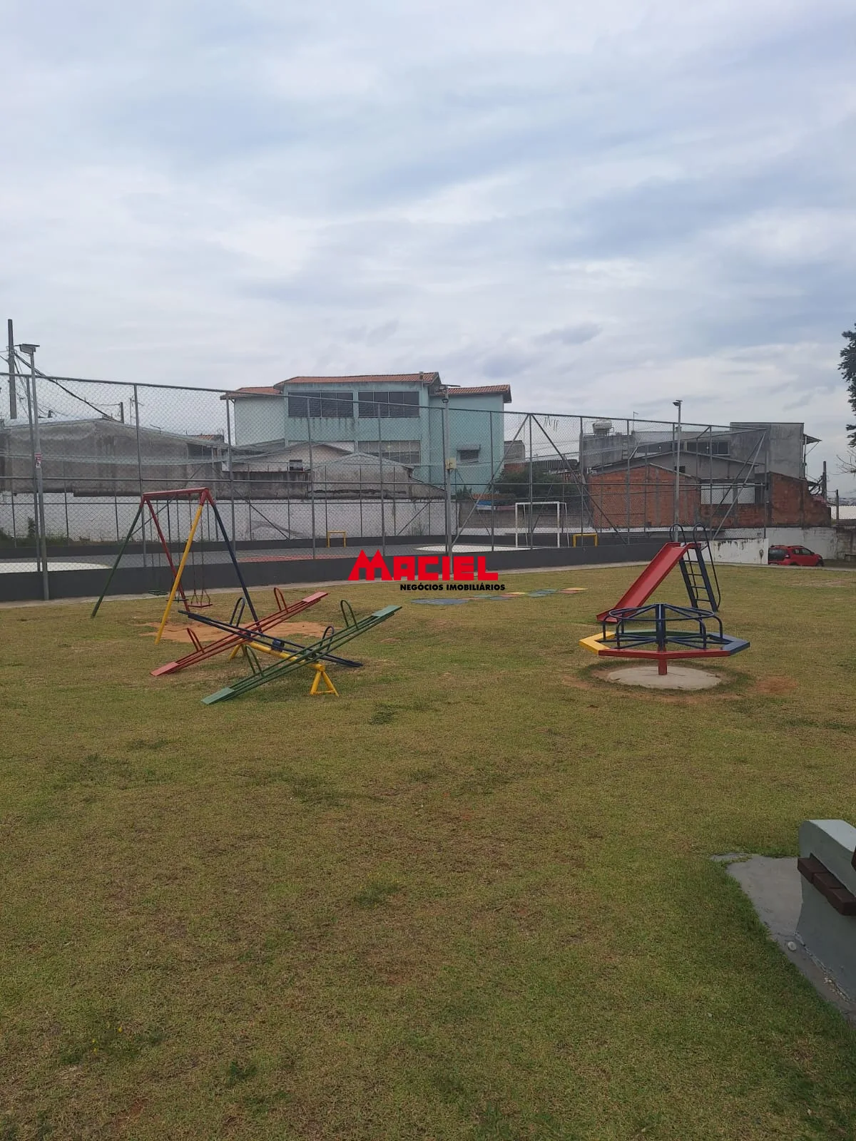 Alugar Apartamento / Padr&atilde;o em S&atilde;o Jos&eacute; dos Campos R$ 1.300,00 - Foto 7