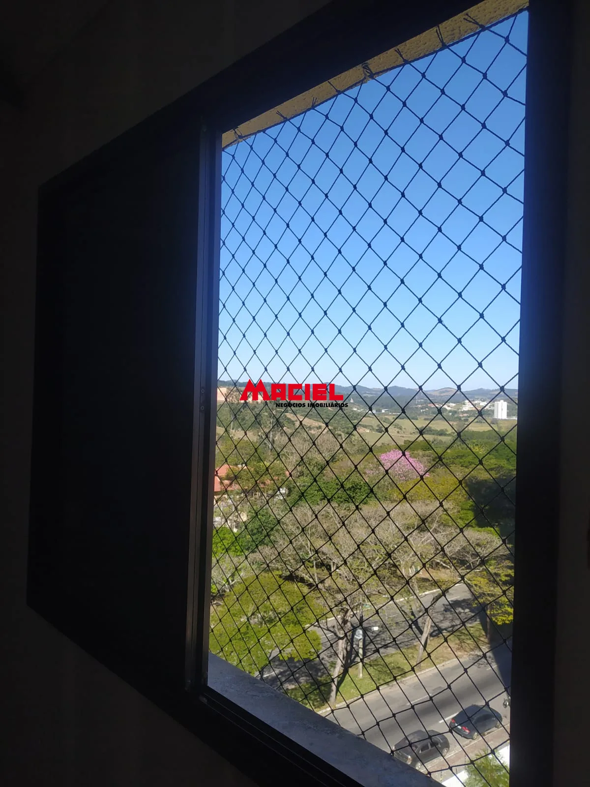 Alugar Apartamento / Cobertura em S&atilde;o Jos&eacute; dos Campos R$ 4.300,00 - Foto 1