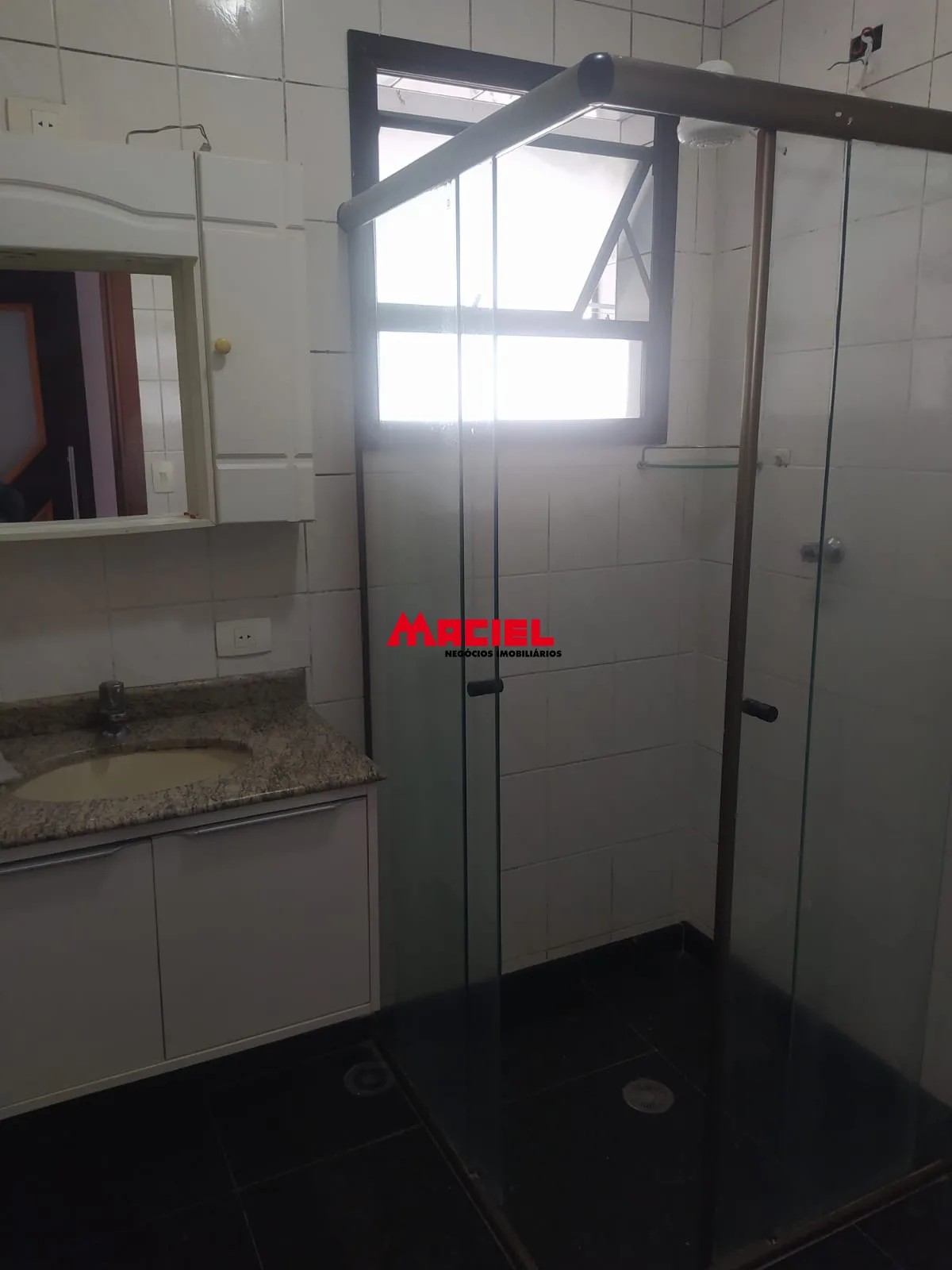 Alugar Apartamento / Cobertura em S&atilde;o Jos&eacute; dos Campos R$ 4.300,00 - Foto 3