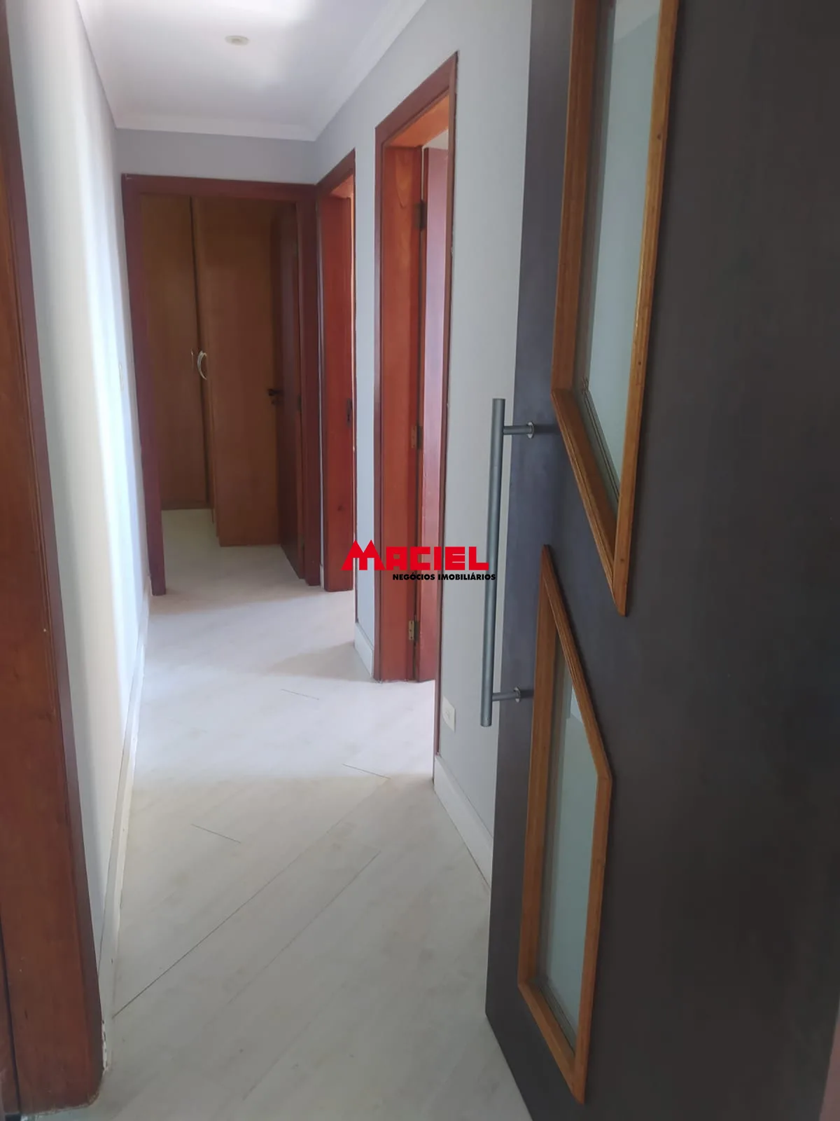 Alugar Apartamento / Cobertura em S&atilde;o Jos&eacute; dos Campos R$ 4.300,00 - Foto 8