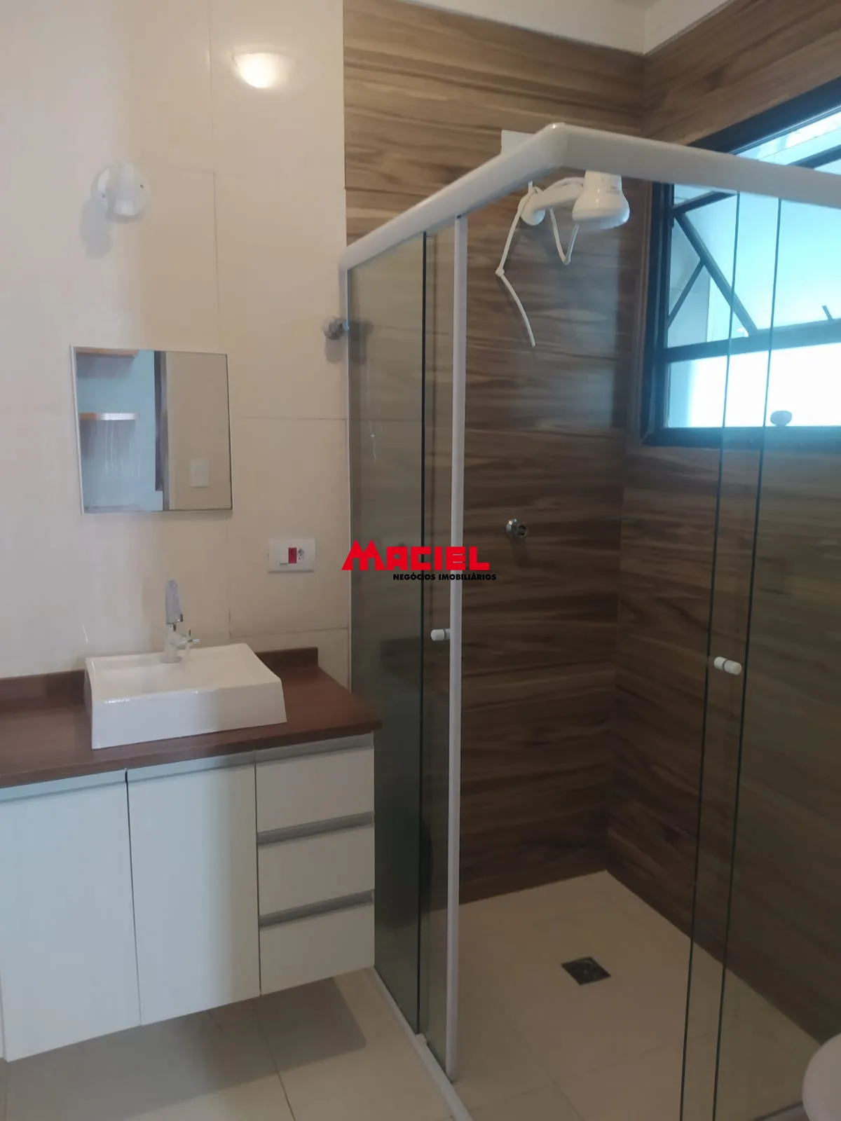 Alugar Apartamento / Cobertura em S&atilde;o Jos&eacute; dos Campos R$ 4.300,00 - Foto 10