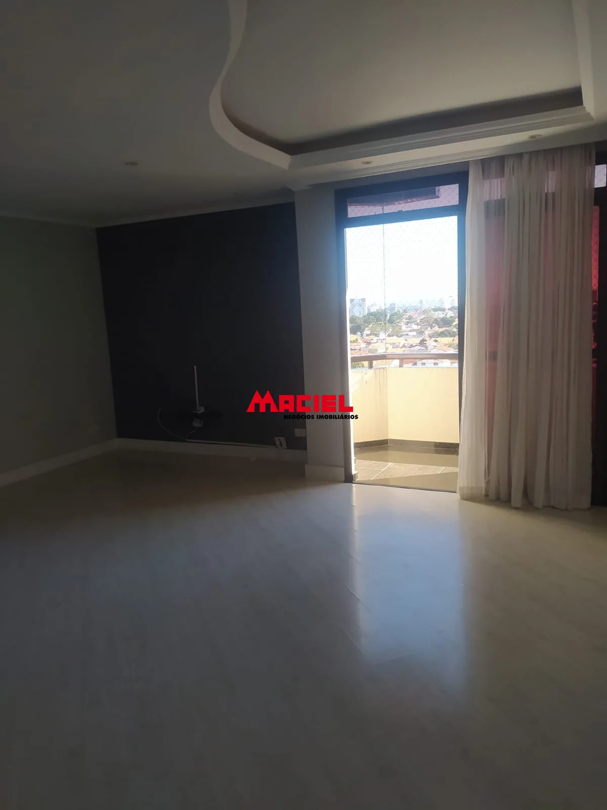 Alugar Apartamento / Cobertura em S&atilde;o Jos&eacute; dos Campos R$ 4.300,00 - Foto 12