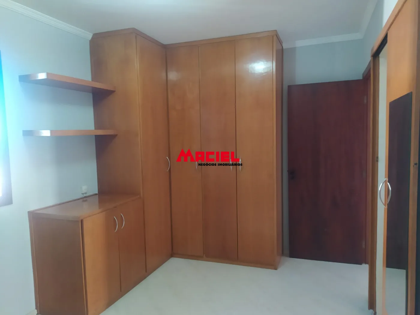 Alugar Apartamento / Cobertura em S&atilde;o Jos&eacute; dos Campos R$ 4.300,00 - Foto 15