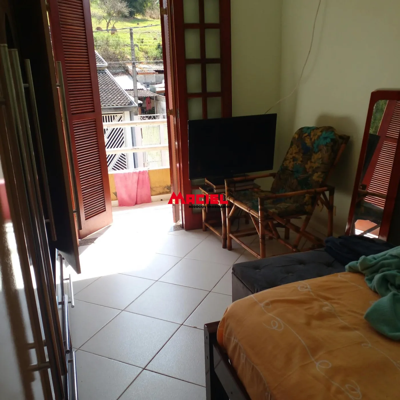 Comprar Casa / Padr&atilde;o em S&atilde;o Jos&eacute; dos Campos R$ 350.000,00 - Foto 1