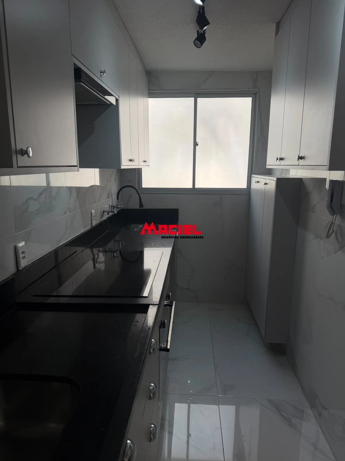Alugar Apartamento / Padr&atilde;o em S&atilde;o Jos&eacute; dos Campos R$ 2.000,00 - Foto 25
