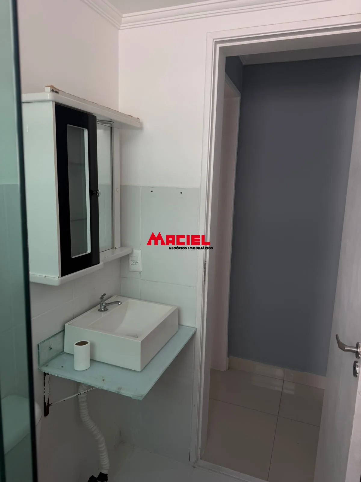 Alugar Apartamento / Padr&atilde;o em S&atilde;o Jos&eacute; dos Campos R$ 2.000,00 - Foto 30