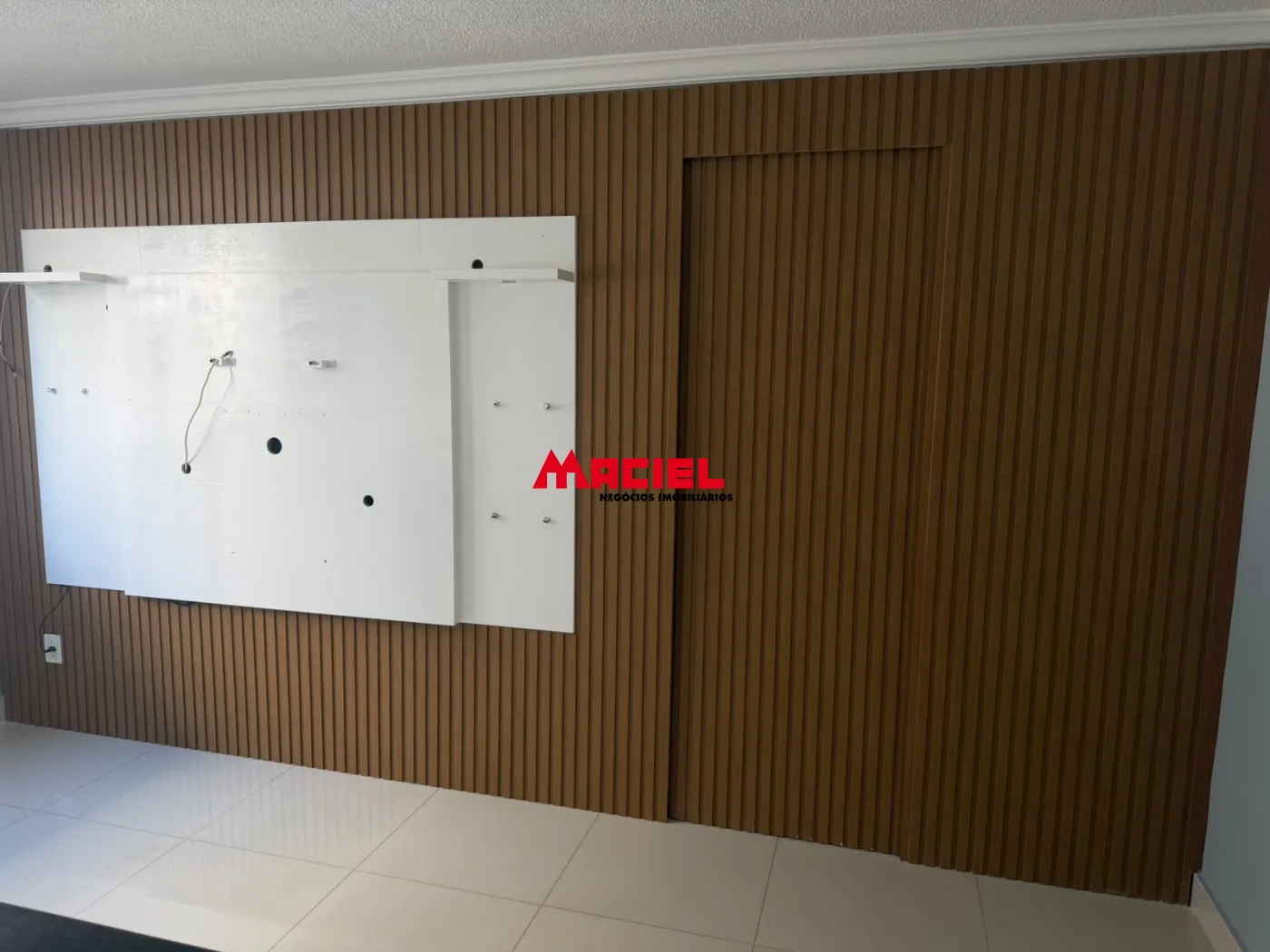 Alugar Apartamento / Padr&atilde;o em S&atilde;o Jos&eacute; dos Campos R$ 2.000,00 - Foto 36