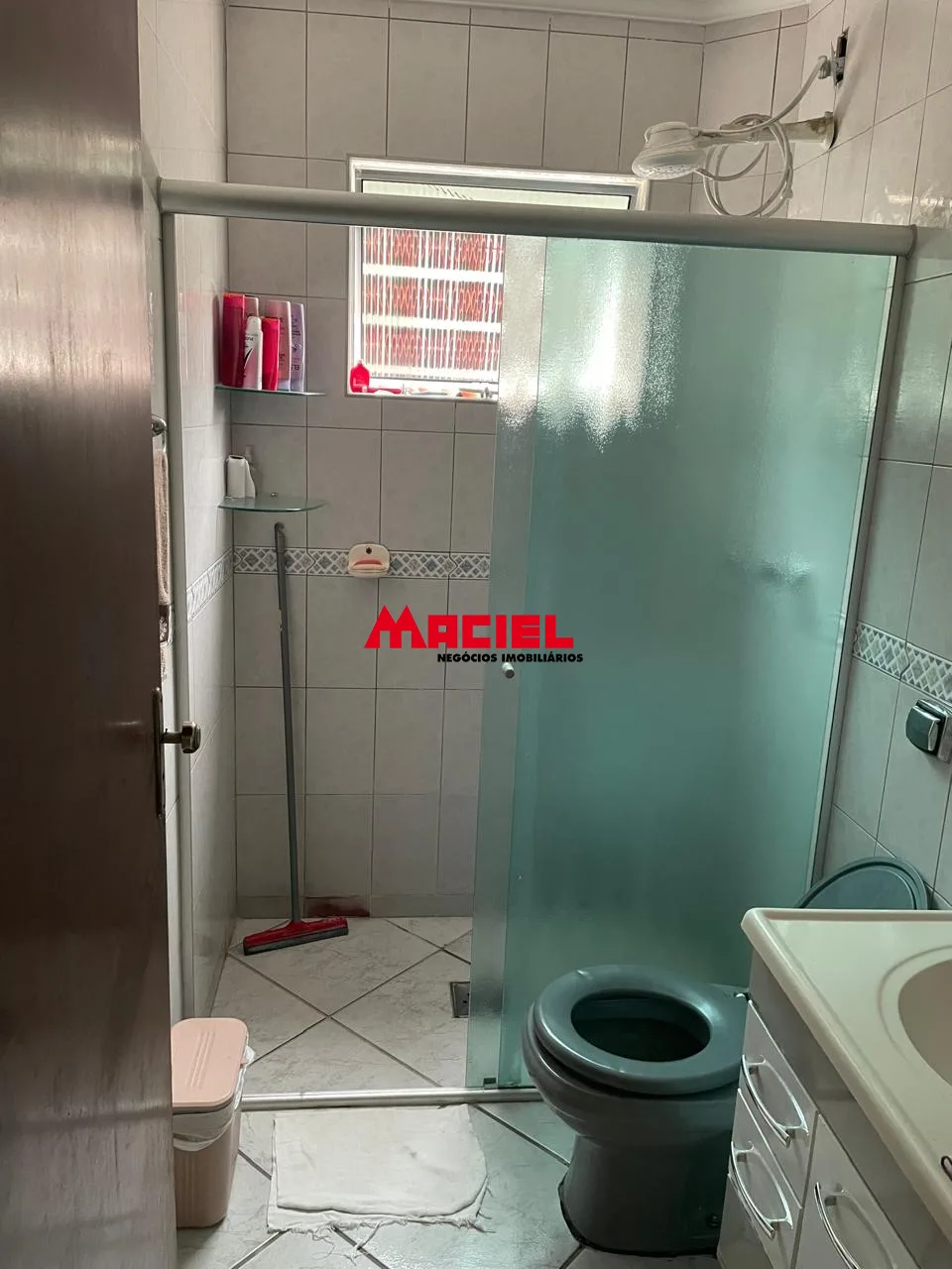 Comprar Casa / Sobrado em S&atilde;o Jos&eacute; dos Campos R$ 700.000,00 - Foto 12