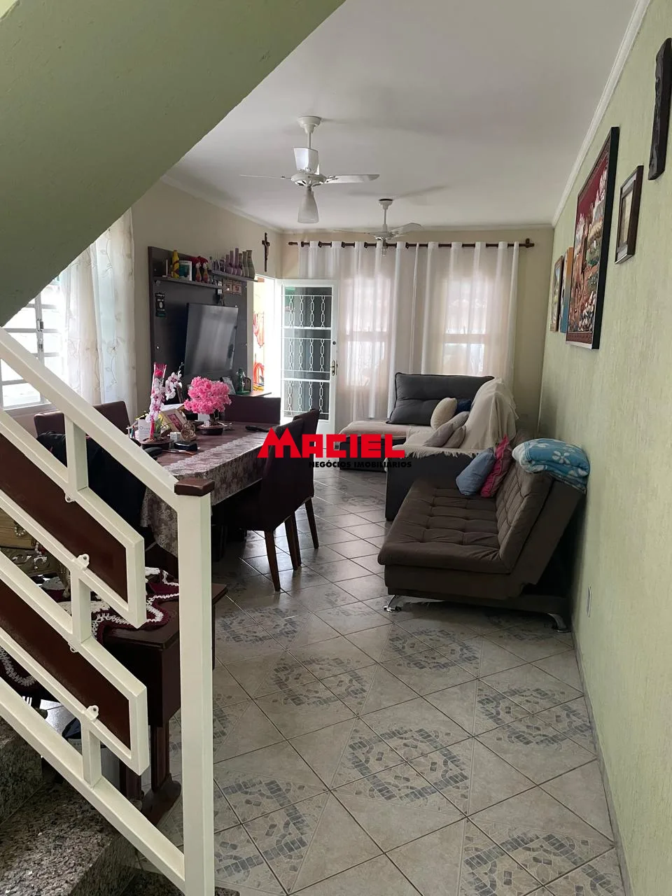 Comprar Casa / Sobrado em S&atilde;o Jos&eacute; dos Campos R$ 700.000,00 - Foto 3