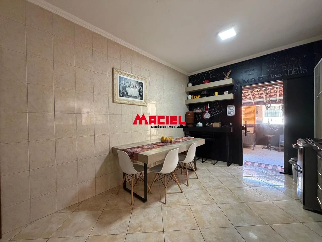 Comprar Casa / Padr&atilde;o em S&atilde;o Jos&eacute; dos Campos R$ 700.000,00 - Foto 14