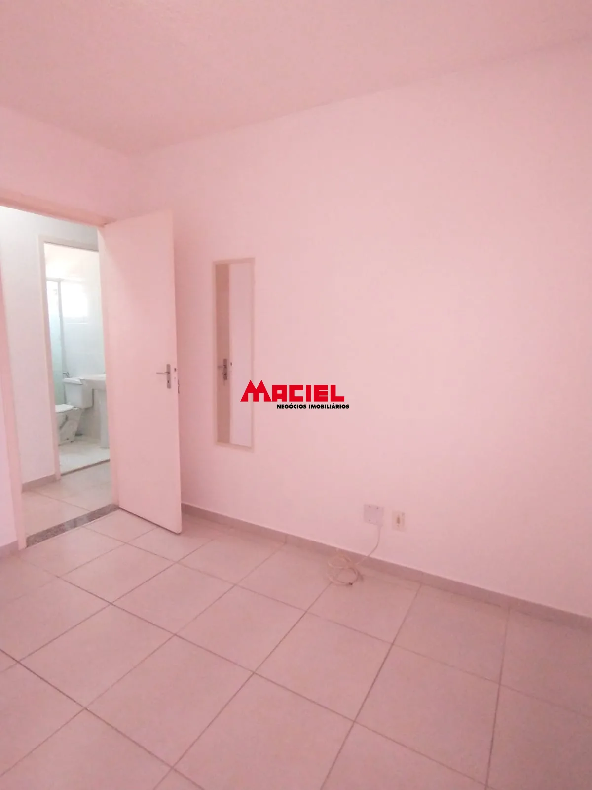 Alugar Casa / Condom&iacute;nio em S&atilde;o Jos&eacute; dos Campos R$ 2.300,00 - Foto 34