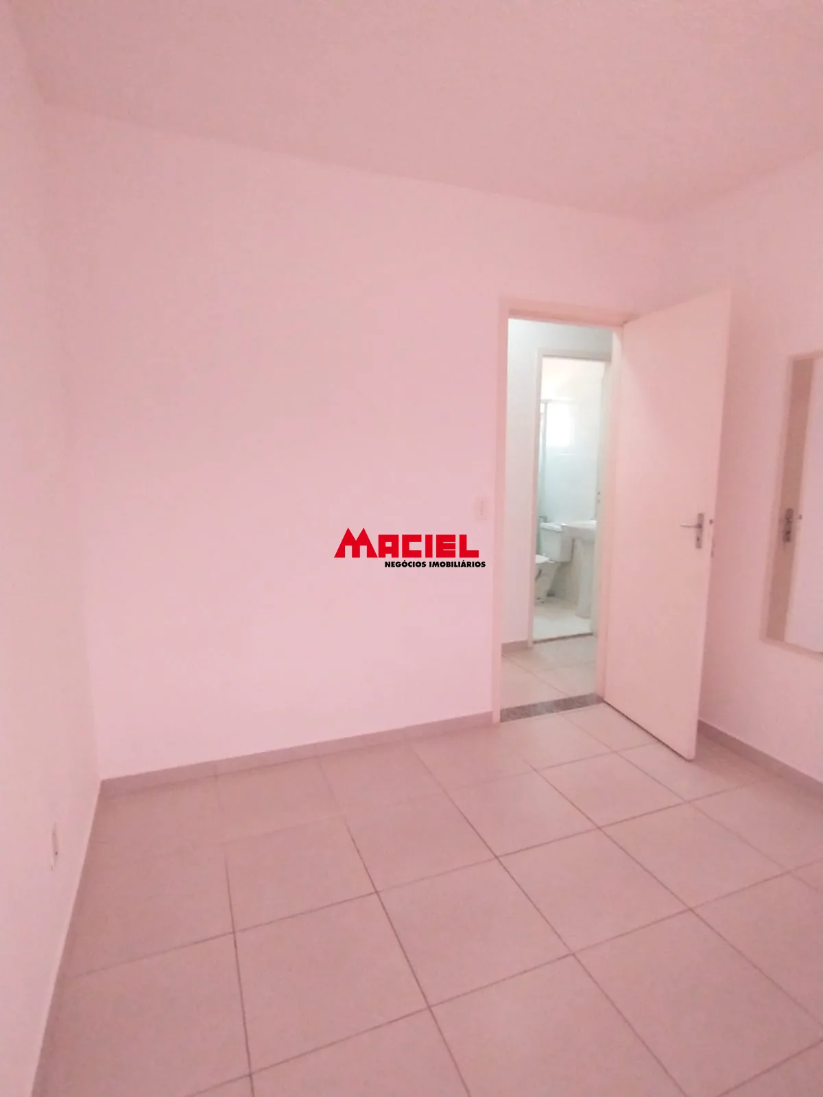 Alugar Casa / Condom&iacute;nio em S&atilde;o Jos&eacute; dos Campos R$ 2.300,00 - Foto 37