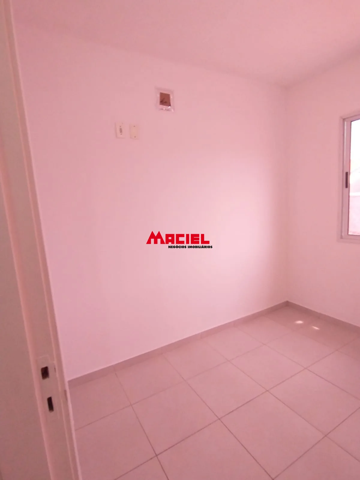 Alugar Casa / Condom&iacute;nio em S&atilde;o Jos&eacute; dos Campos R$ 2.300,00 - Foto 47