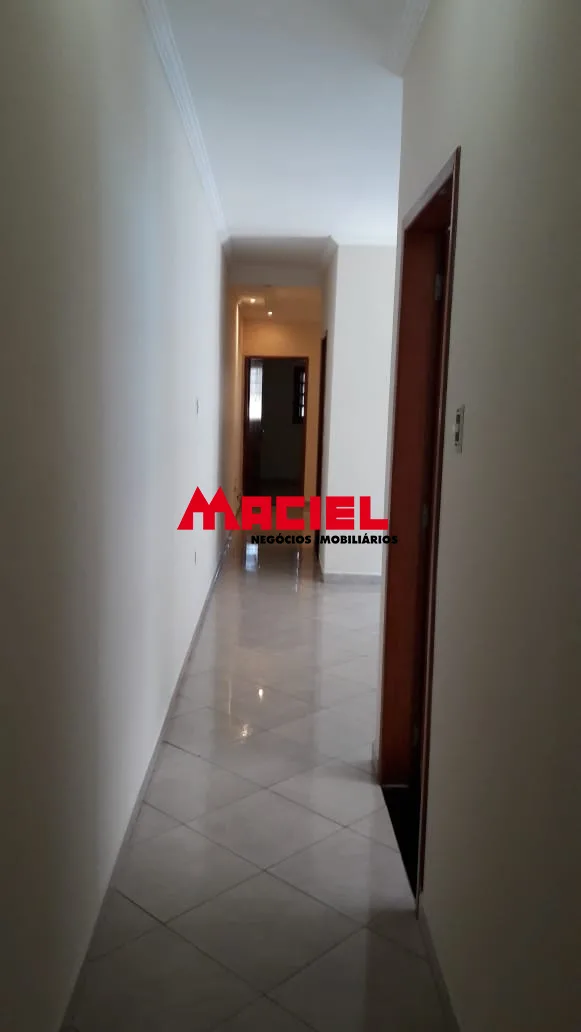 Comprar Casa / Padr&atilde;o em S&atilde;o Jos&eacute; dos Campos R$ 470.000,00 - Foto 3