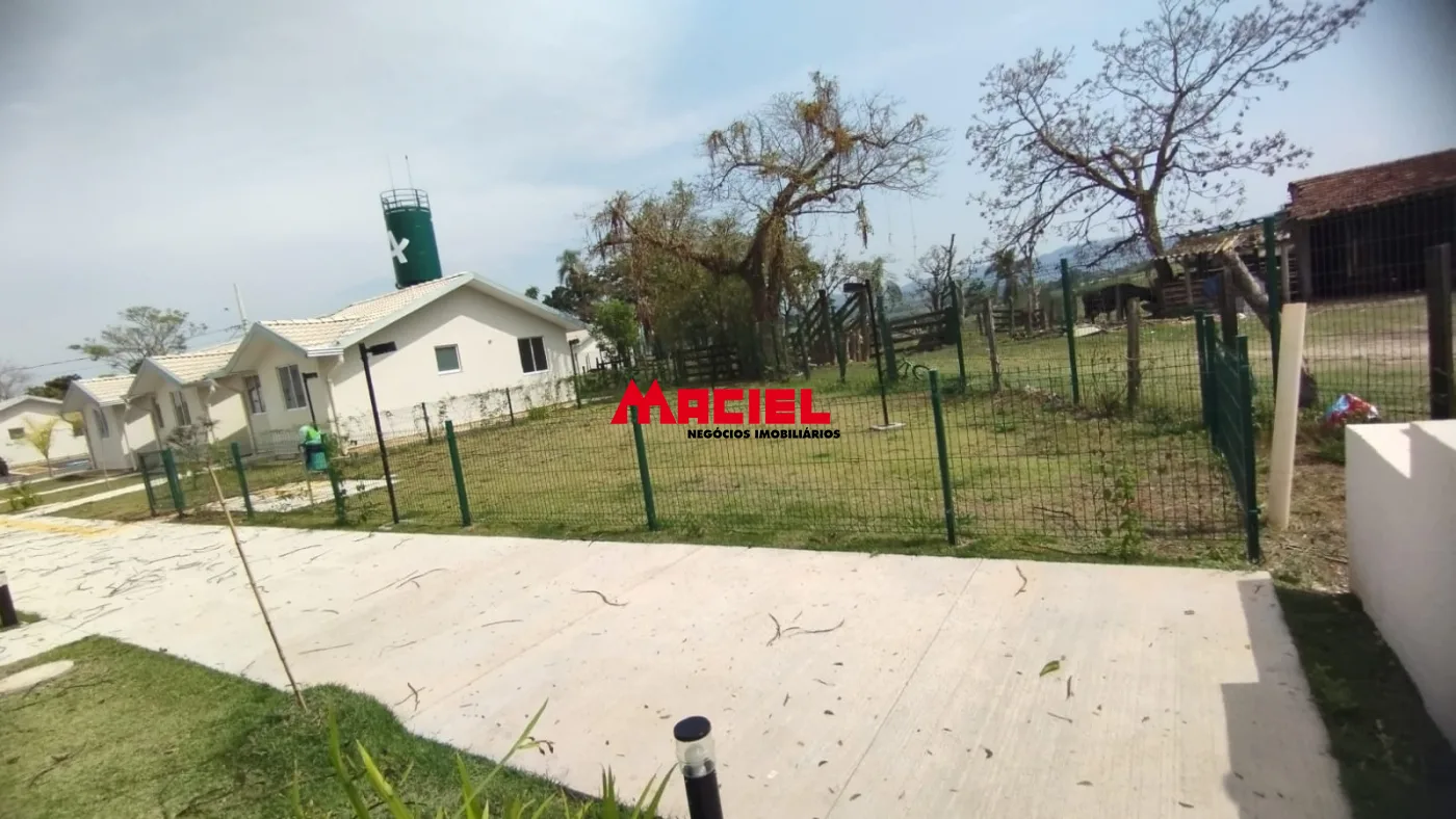 Alugar Casa / Condom&iacute;nio em Ca&ccedil;apava R$ 1.350,00 - Foto 4
