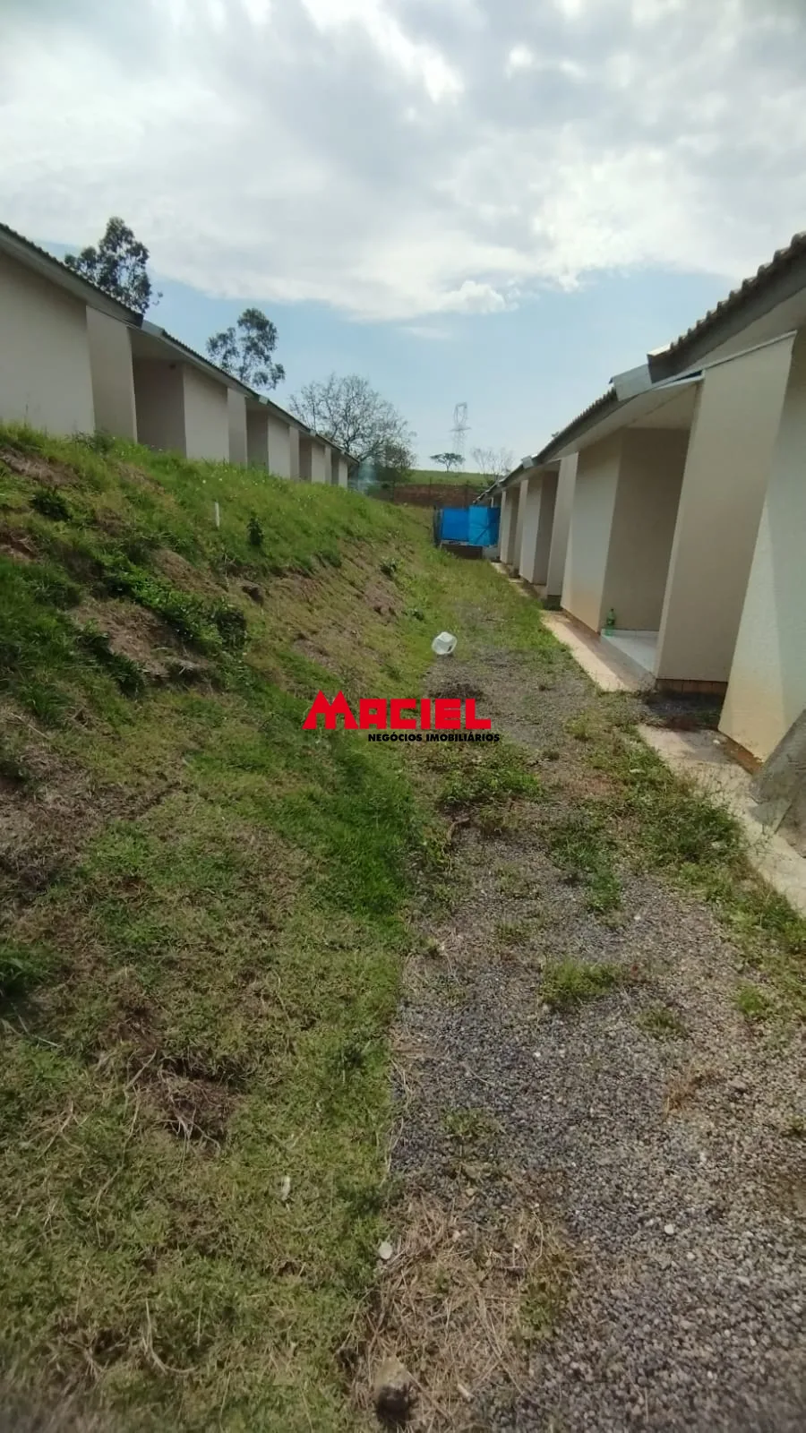 Alugar Casa / Condom&iacute;nio em Ca&ccedil;apava R$ 1.350,00 - Foto 15