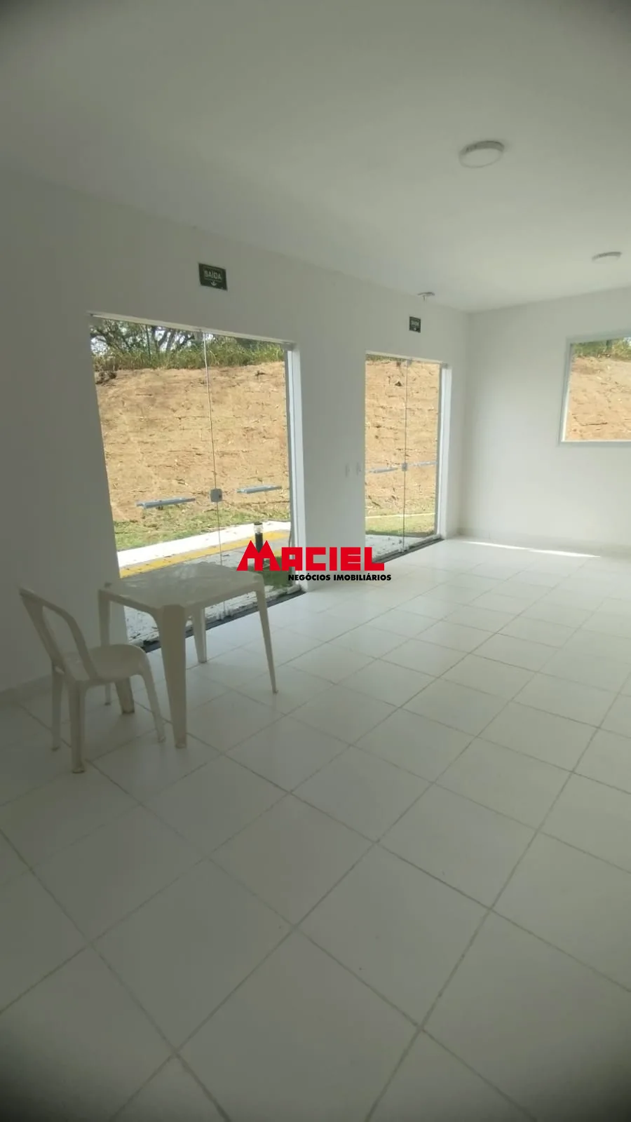 Alugar Casa / Condom&iacute;nio em Ca&ccedil;apava R$ 1.350,00 - Foto 22