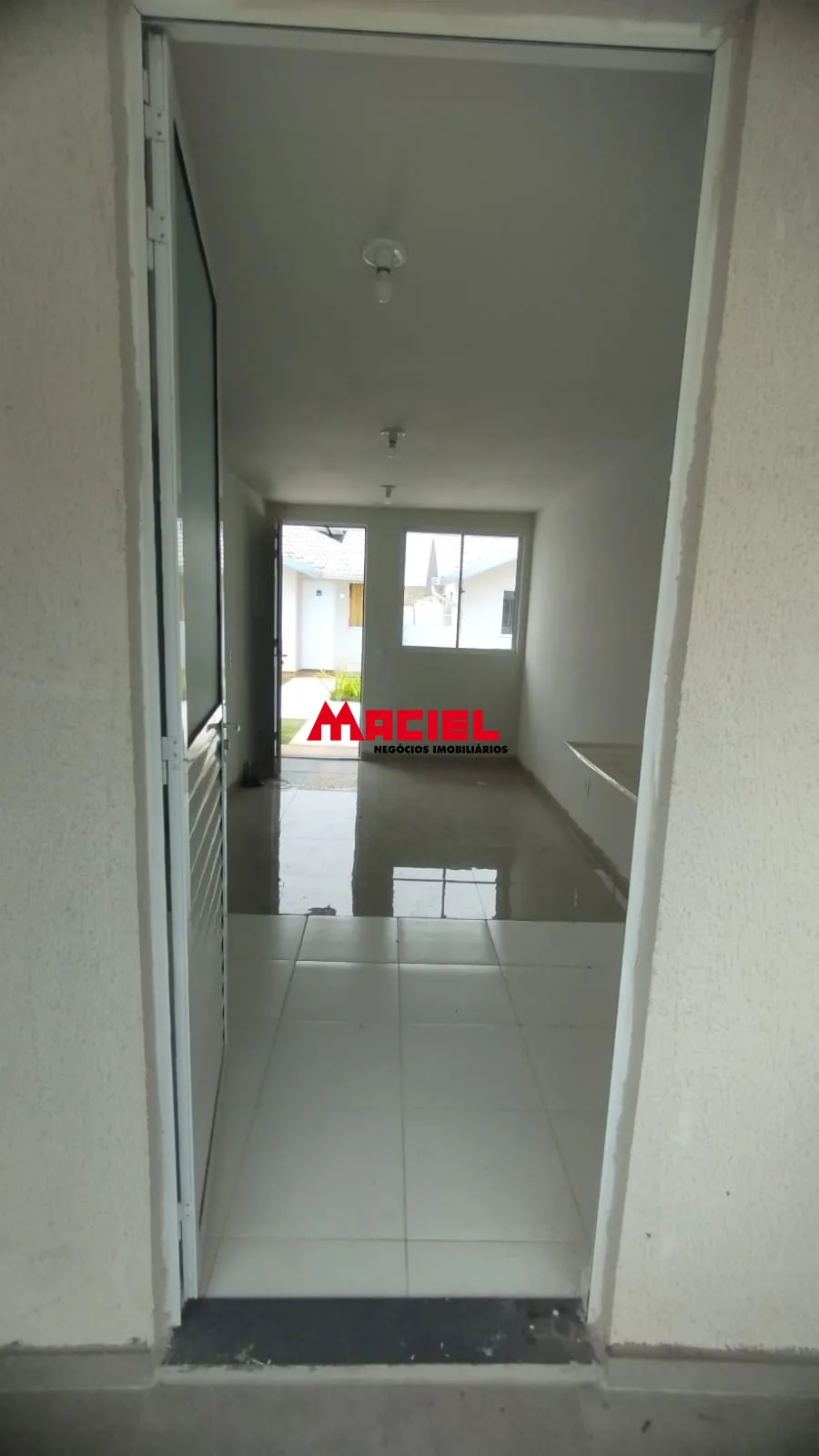 Alugar Casa / Condom&iacute;nio em Ca&ccedil;apava R$ 1.350,00 - Foto 25