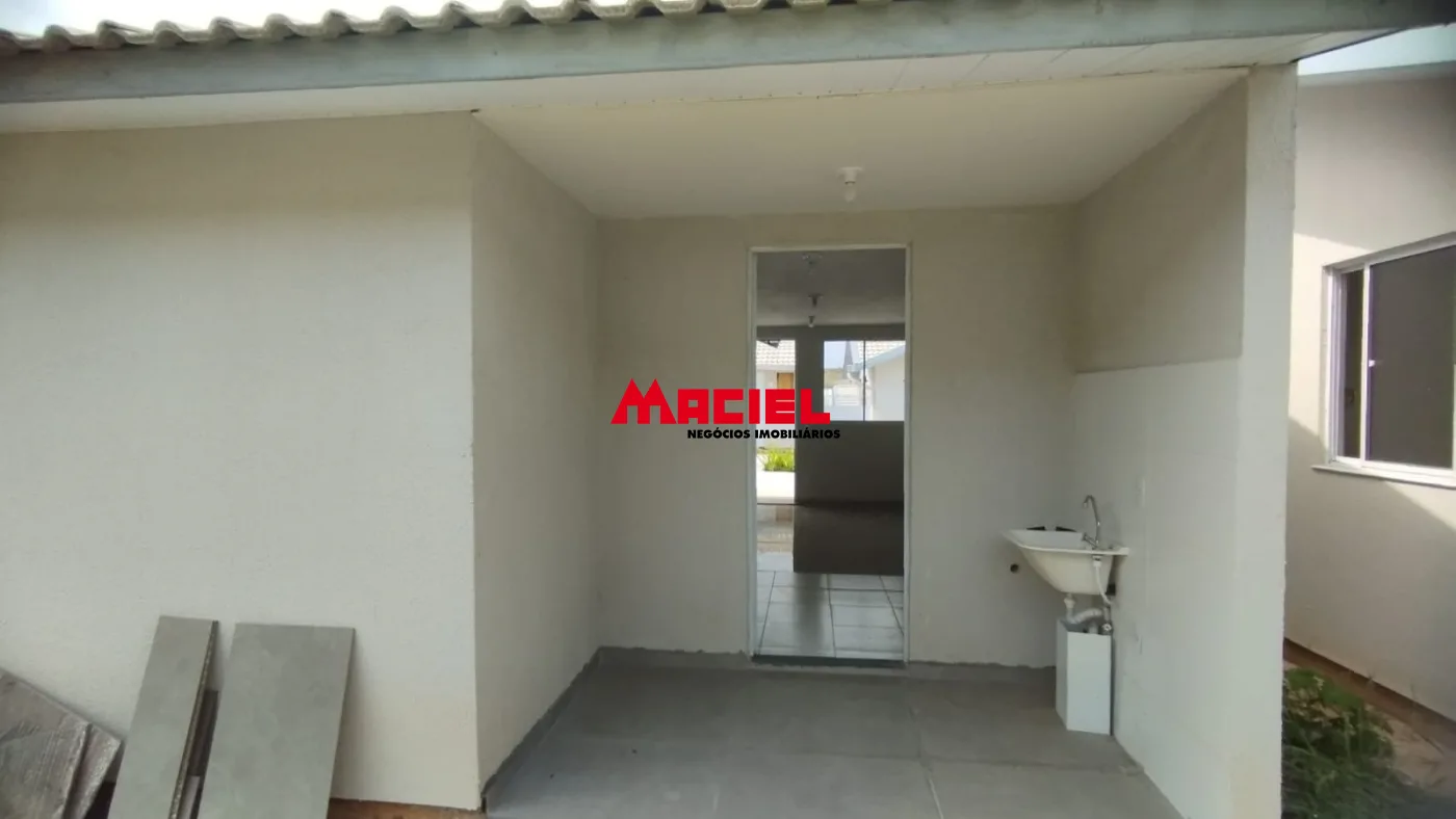 Alugar Casa / Condom&iacute;nio em Ca&ccedil;apava R$ 1.350,00 - Foto 28